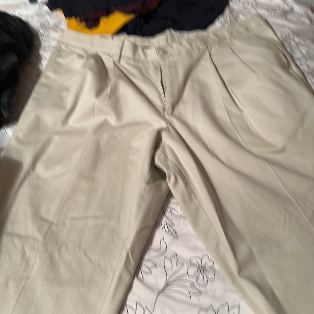 Dockers individual fit 42x30 kahkis
